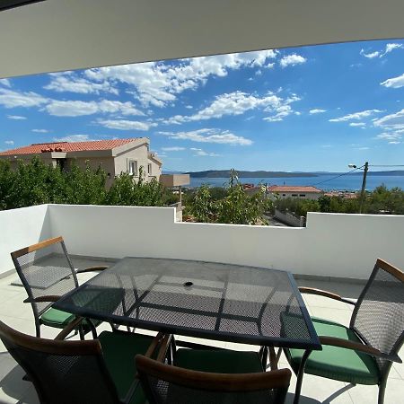Apartman Mila Kaštela Exterior foto