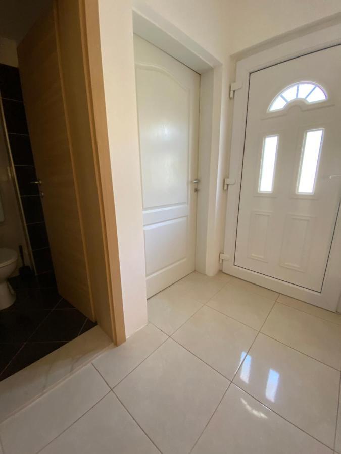 Apartman Mila Kaštela Exterior foto