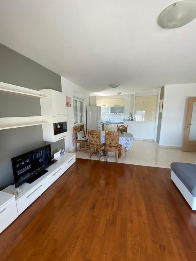 Apartman Mila Kaštela Exterior foto