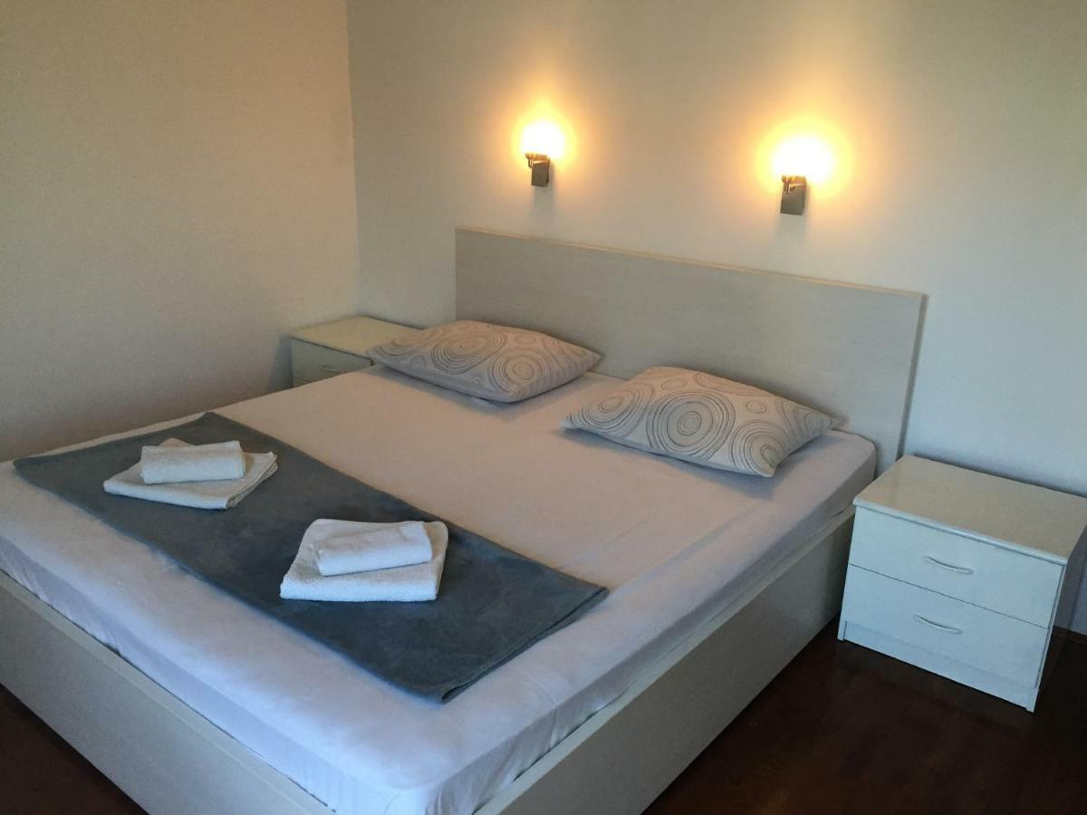 Apartman Mila Kaštela Exterior foto